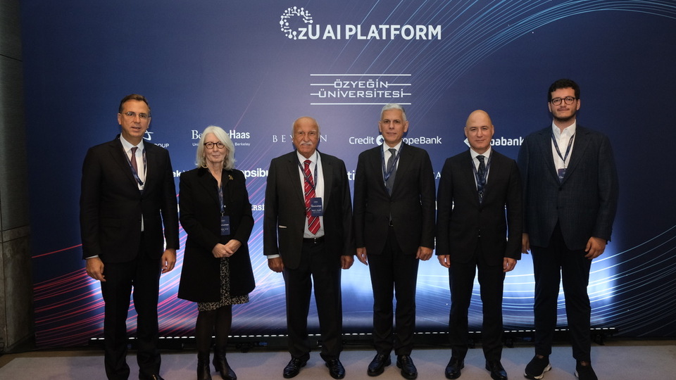 "Yapay zekâ, şimdiye kadarki en köklü ve kapsamlı dönüşüm"