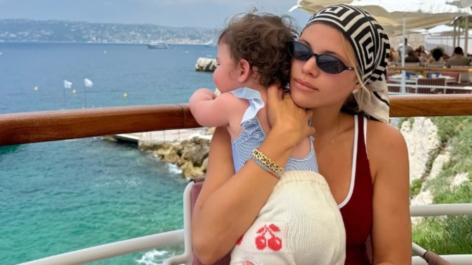 İkinci çocuğuna hamile