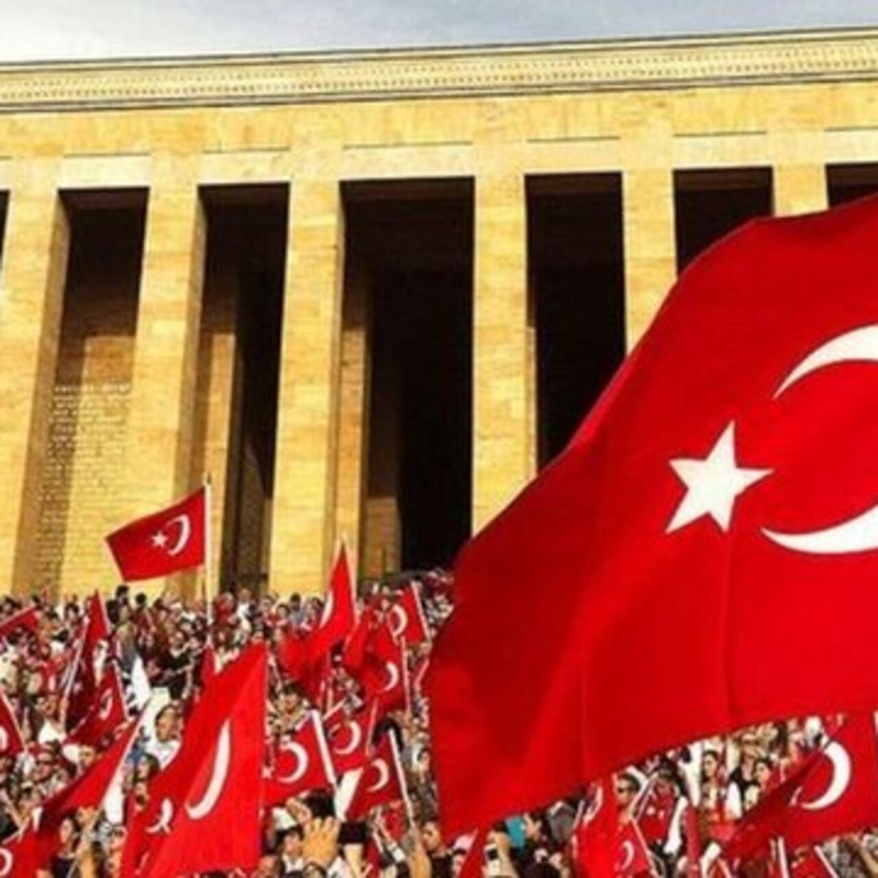 28 Ekim yarım gün mü, tatil mi? 