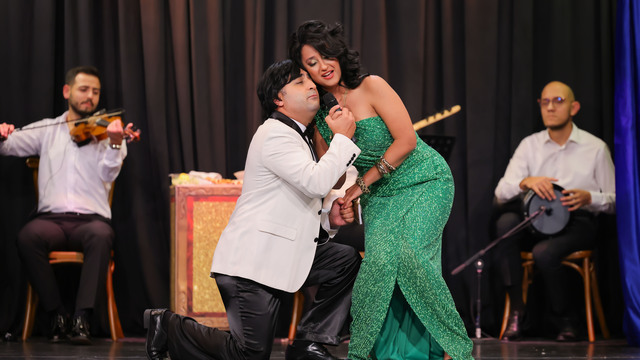 Güldür Güldür geldiler