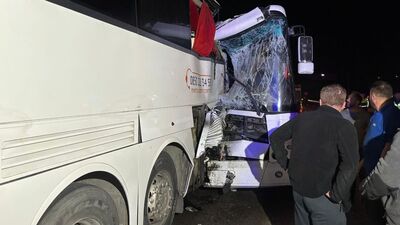 Sinop'ta iki otobüs çarpıştı: 12 yaralı