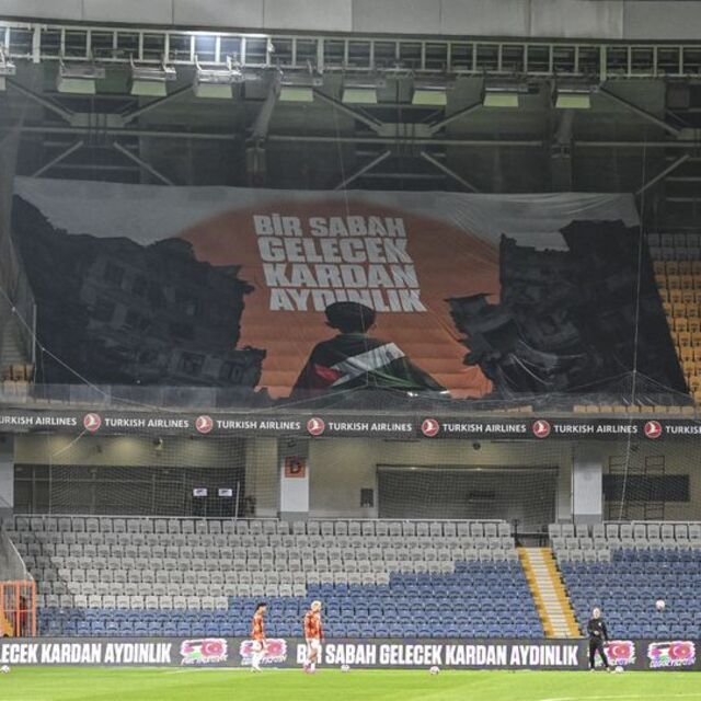 Başakşehir'den Filistin'e destek
