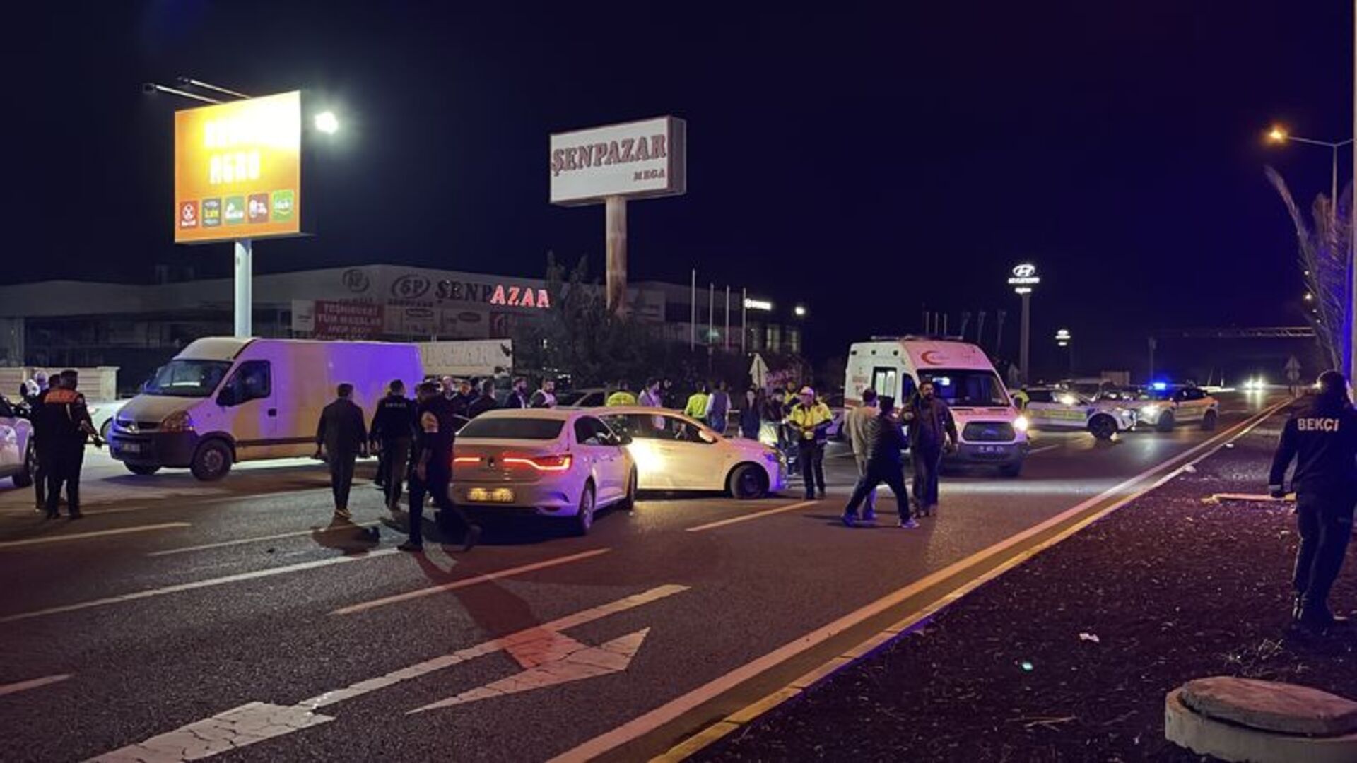 Balıkesir'de Kanlı Çatışma: 2 Ölü, 7 Yaralı Arasında Polisler de Var!