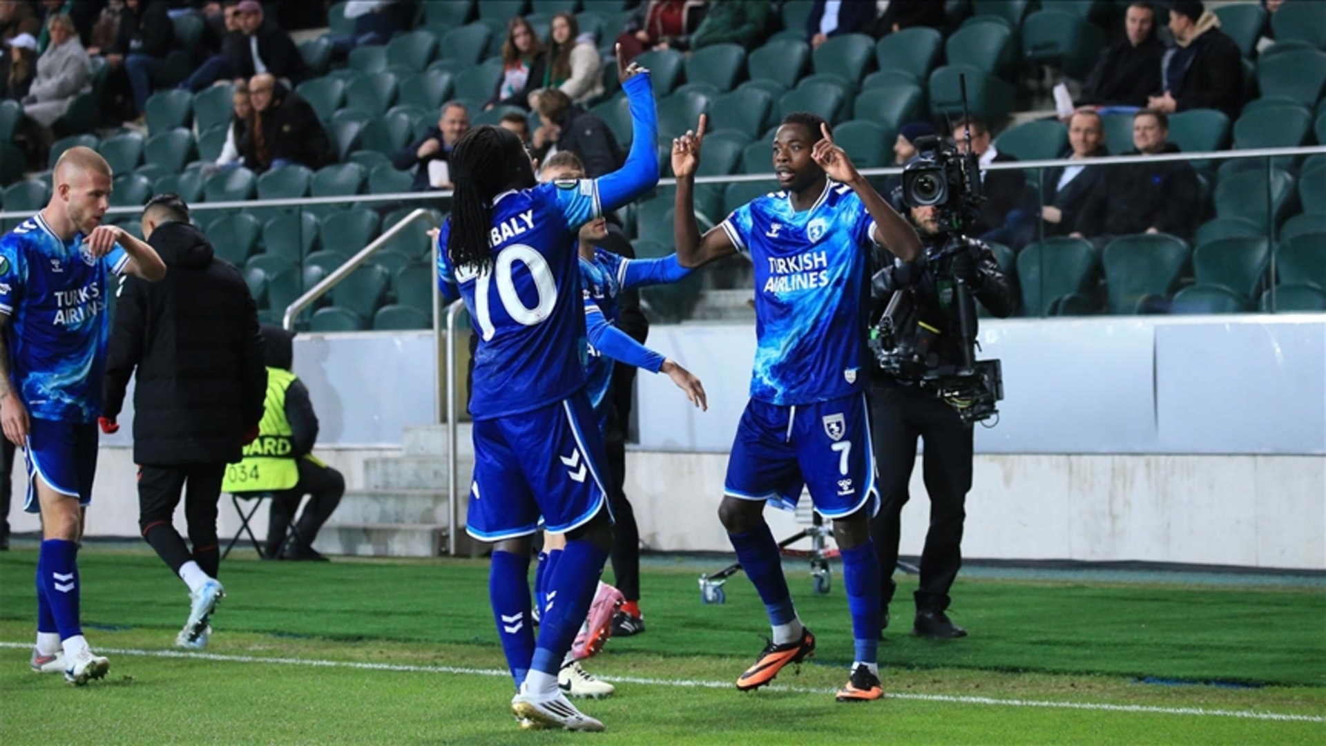 Samsunspor - Dinamo Kiev Maçı Heyecanı Başlıyor! İşte Tüm Detaylar: Saat, Kanal ve Bilet Bilgisi