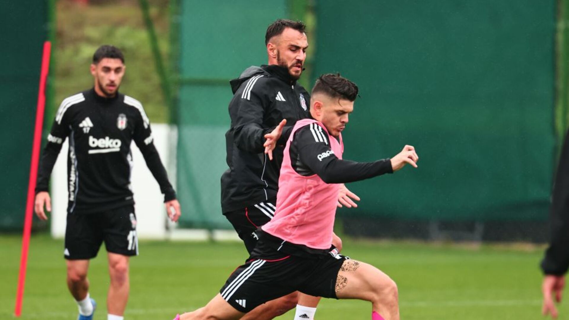 Beşiktaş, Konyaspor Maçı İçin Hırsla Çalışıyor! İşte Antrenmanın Tüm Detayları