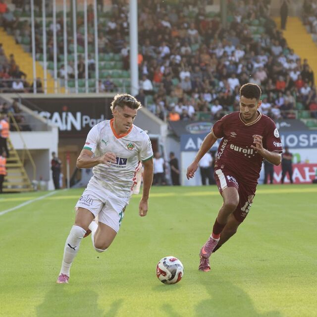 Alanyaspor 4 maç sonra kazandı!