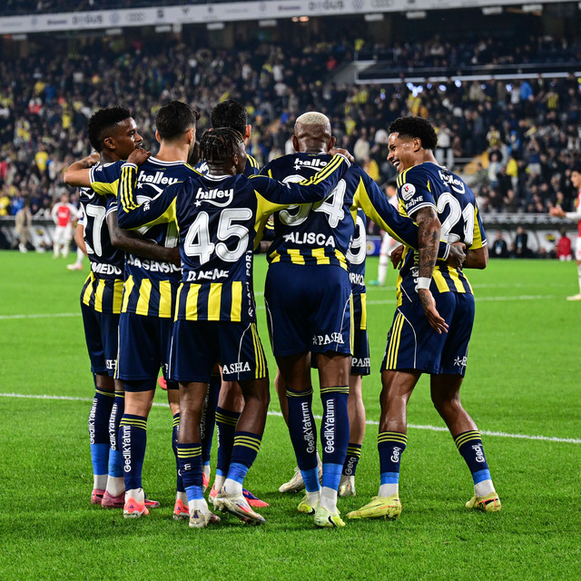 Fenerbahçe sahasında 2 golle kazandı!