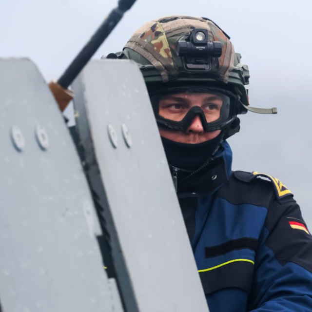 Almanya'da zorunlu askerlik yıllar sonra tekrar gündemde