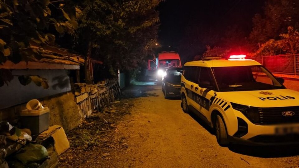 Oğlu tarafından tüfekle vurulan baba öldü