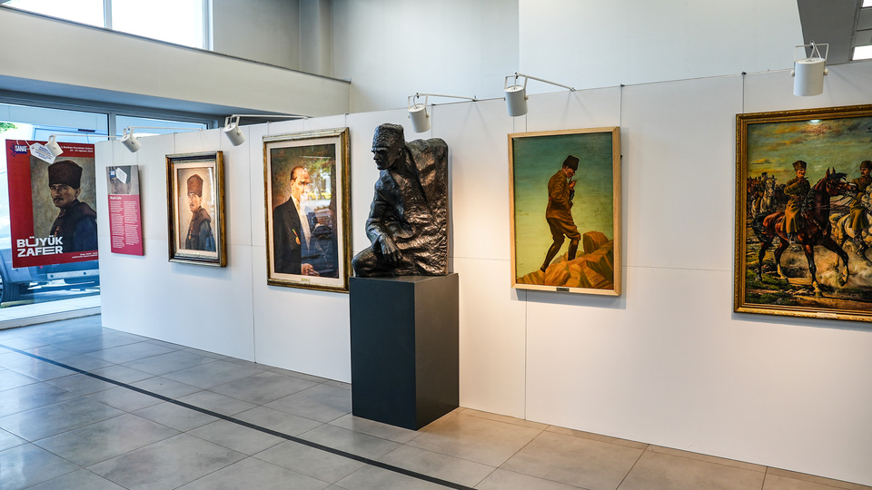 İş Sanat Anadolu Sergileri Midyat'ta