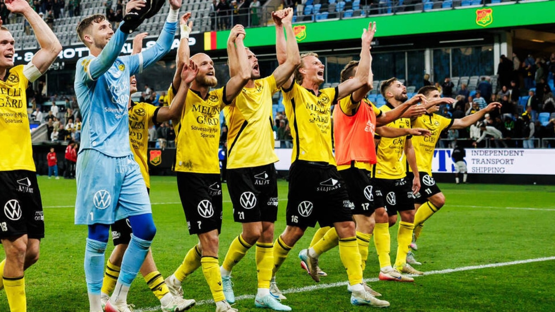 Balıkçı Kasabasının Futbol Takımı Mjällby, İsveç'te Şampiyonluk Coşkusu Yaşattı!