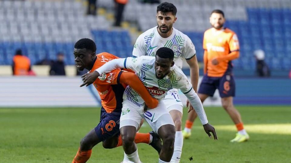 Başakşehir, Çaykur Rizespor'a konuk oluyor!