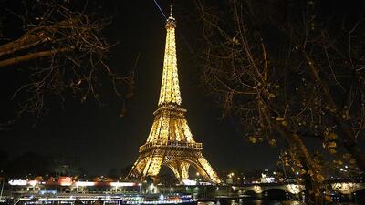 Eyfel kulesi nerede?