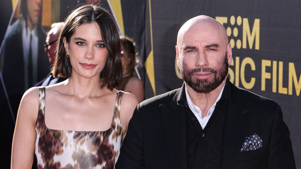 Baba - kız oynayacaklar