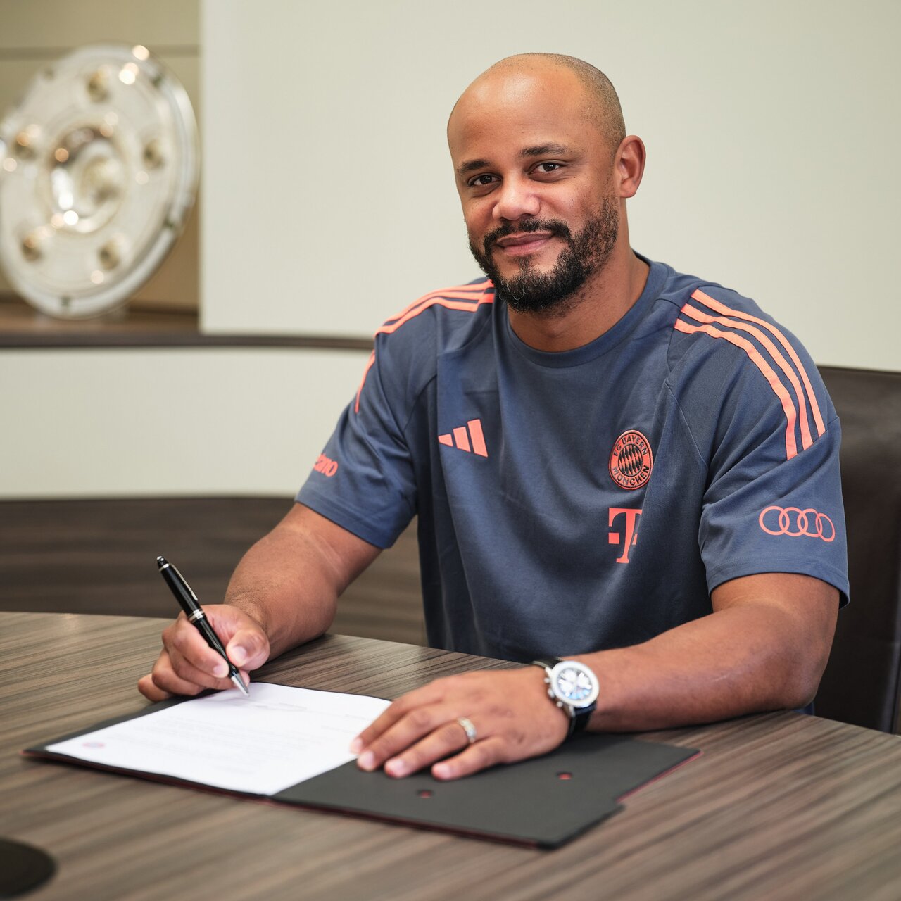 Bayern Münih, Kompany ile nikah tazeledi!