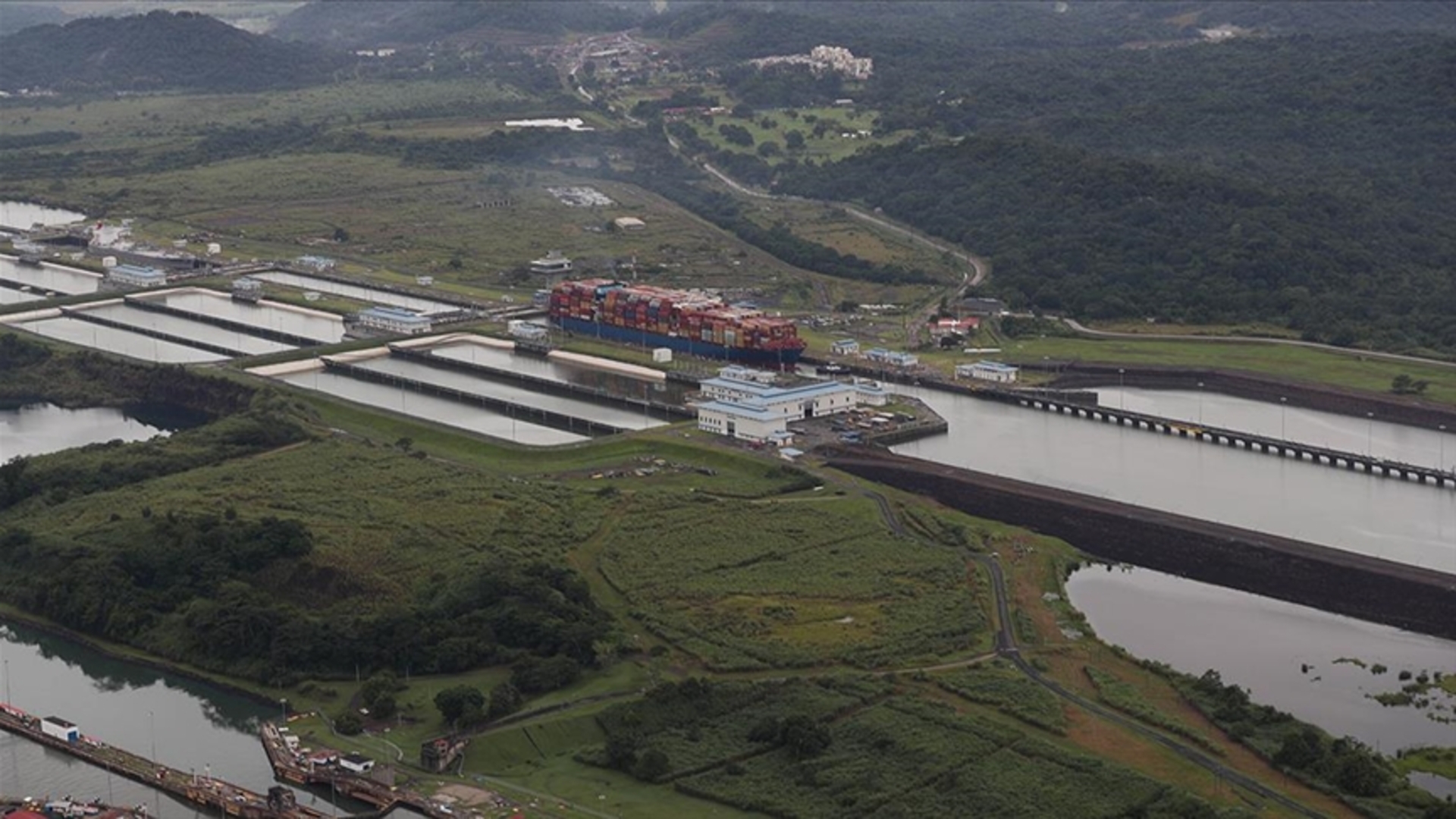Panama Kanalı Hakkında Şaşırtıcı Gerçekler: İki Okyanusu Birleştiren Mühendislik Harikası
