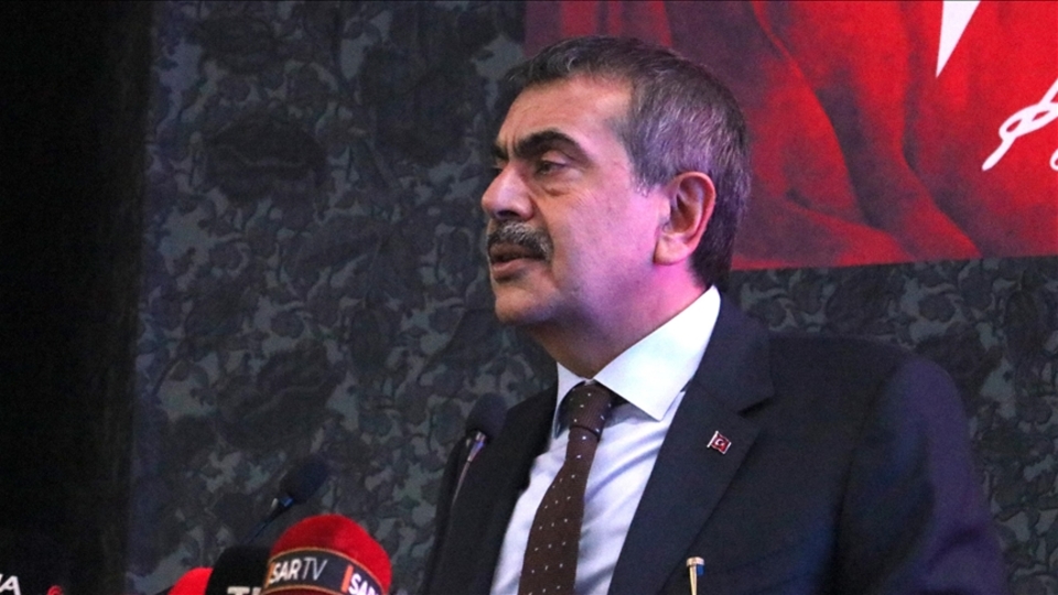 Bakan Tekin'den "Okul kayıtlarında planlamaların sabote edilmesini engelleyeceğiz" vurgusu