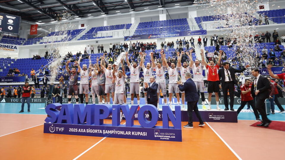 Şampiyonlar Kupası şampiyonu Ziraat Bankkart!