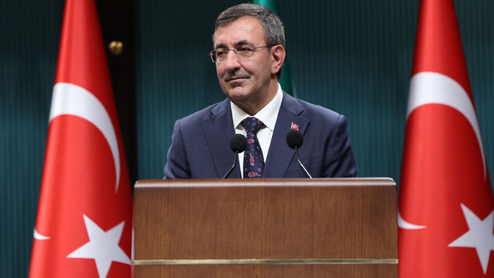 Özel'e tepki: Milli iradeye saygısızlık