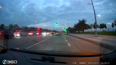 Önce makas sonra takla attı!