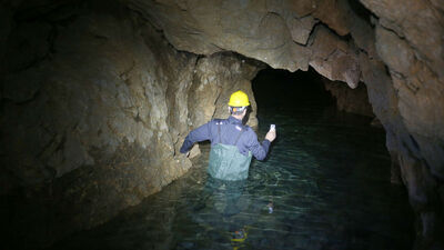 Kuruyan şelalede keşfedildi