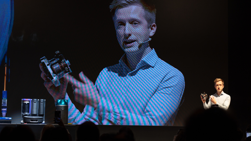 Yeni nesil teknolojilerini İstanbul'da tanıttı