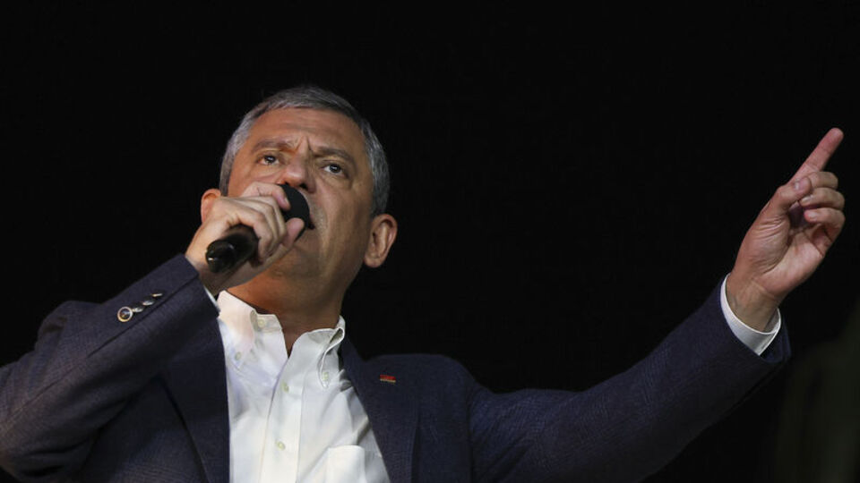 Özgür Özel, Arnavutköy'de konuştu