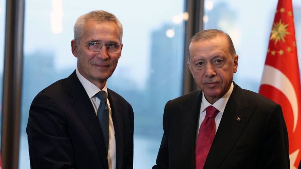 Stoltenberg: Erdoğan ile mısır yedik