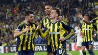 Fenerbahçe Stuttgart maçı canlı izle!