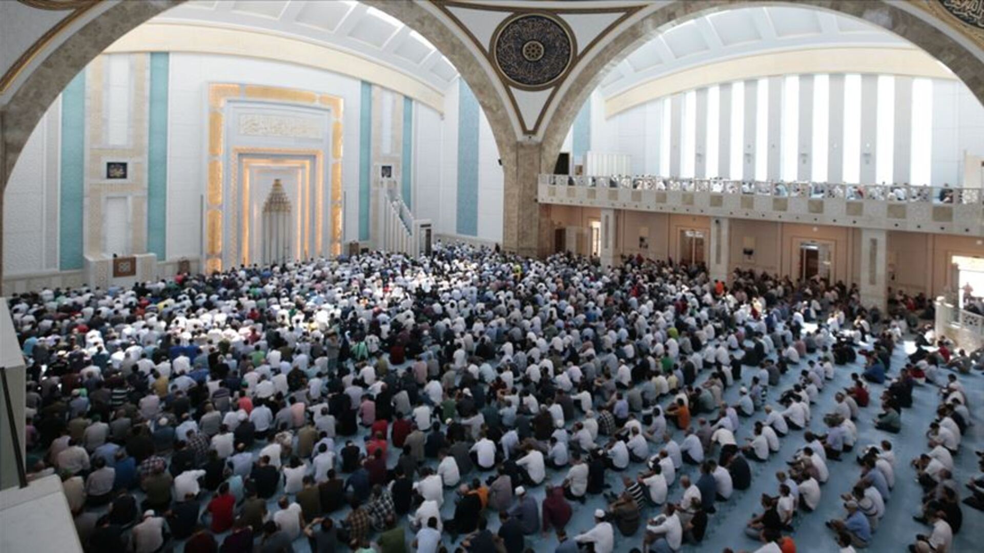 Cuma Hutbesi'nde Dikkat Çeken 'Kardeşlik' Vurgusu! Diyanet'in Bu Haftaki Mesajı Belli Oldu