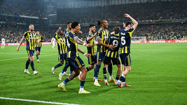Kadıköy'de Fener alayı!