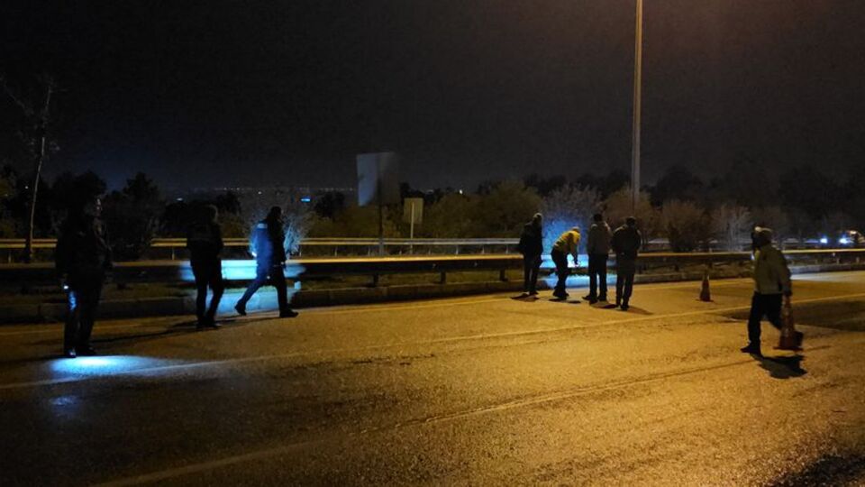 Motosiklet çelik bariyere çarptı: 1 ölü