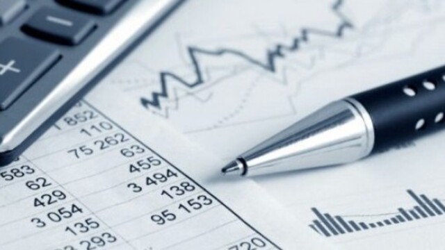 Merkez'den bir adıma, piyasadan iki adım