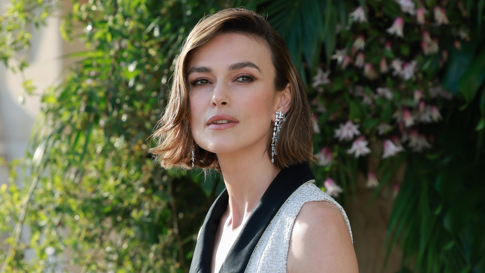 Sosyal medyayı yasakladı