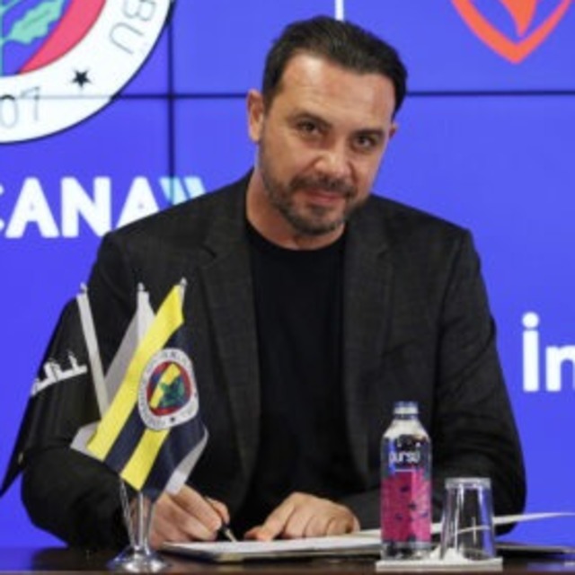Fenerbahçe voleybol şubesinde yeni dönem!