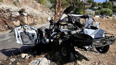 İsrail Lübnan'da bir aracı vurdu