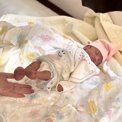 Eli ve ayakları gelişmeyen bebeğe anne karnında müdahale