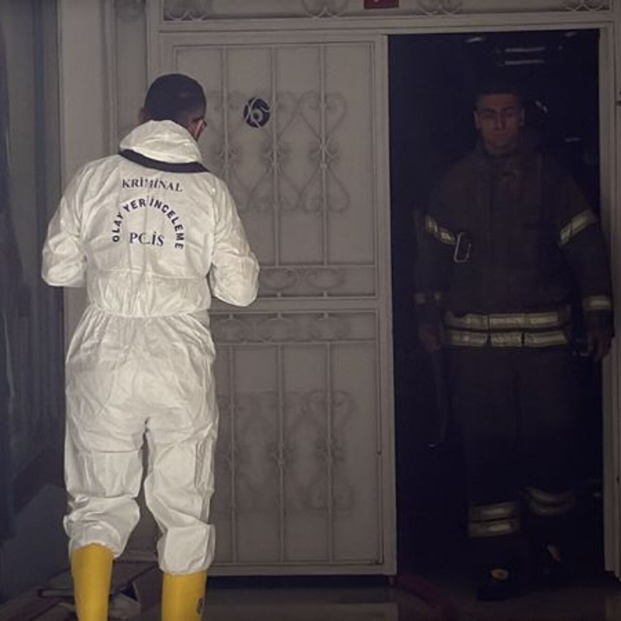 İstanbul'da ev yangını! Can kaybı var! | Güncel Haber