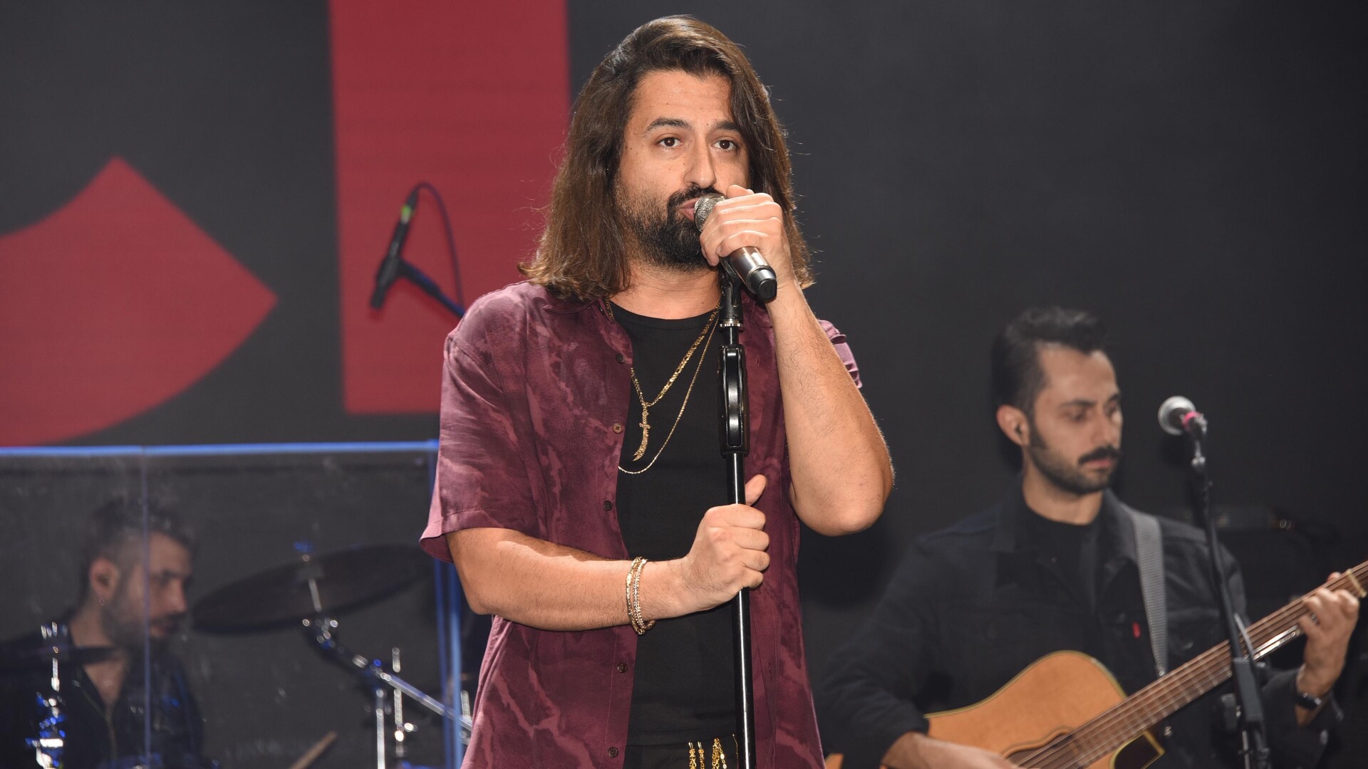Koray Aydın'dan Flaş Açıklama: 'Parayla İsim Yapmak İsteyenler Hayal Kırıklığına Uğrar'