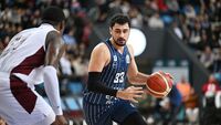 Anadolu Efes Trabzon'da kazandı!