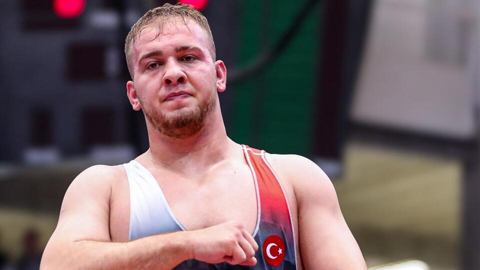 Hakan Büyükçingil'den bronz madalya!