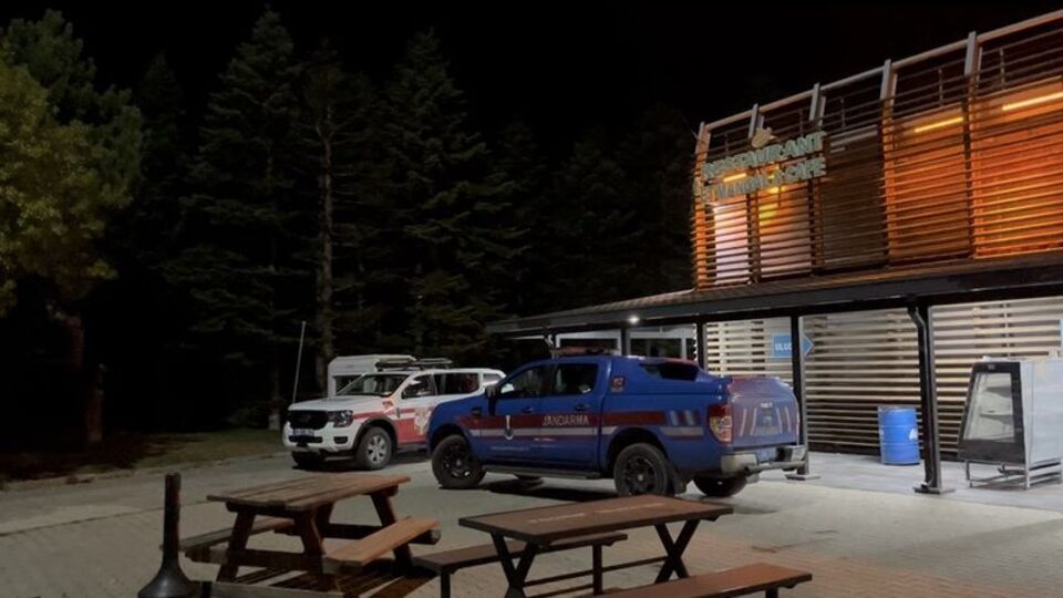 Uludağ'da kaybolan 2 kişi aranıyor