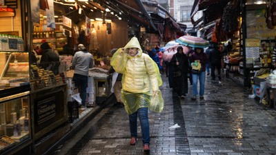 Kuvvetli sağanak yağmur uyarısı! Bu iller dikkat