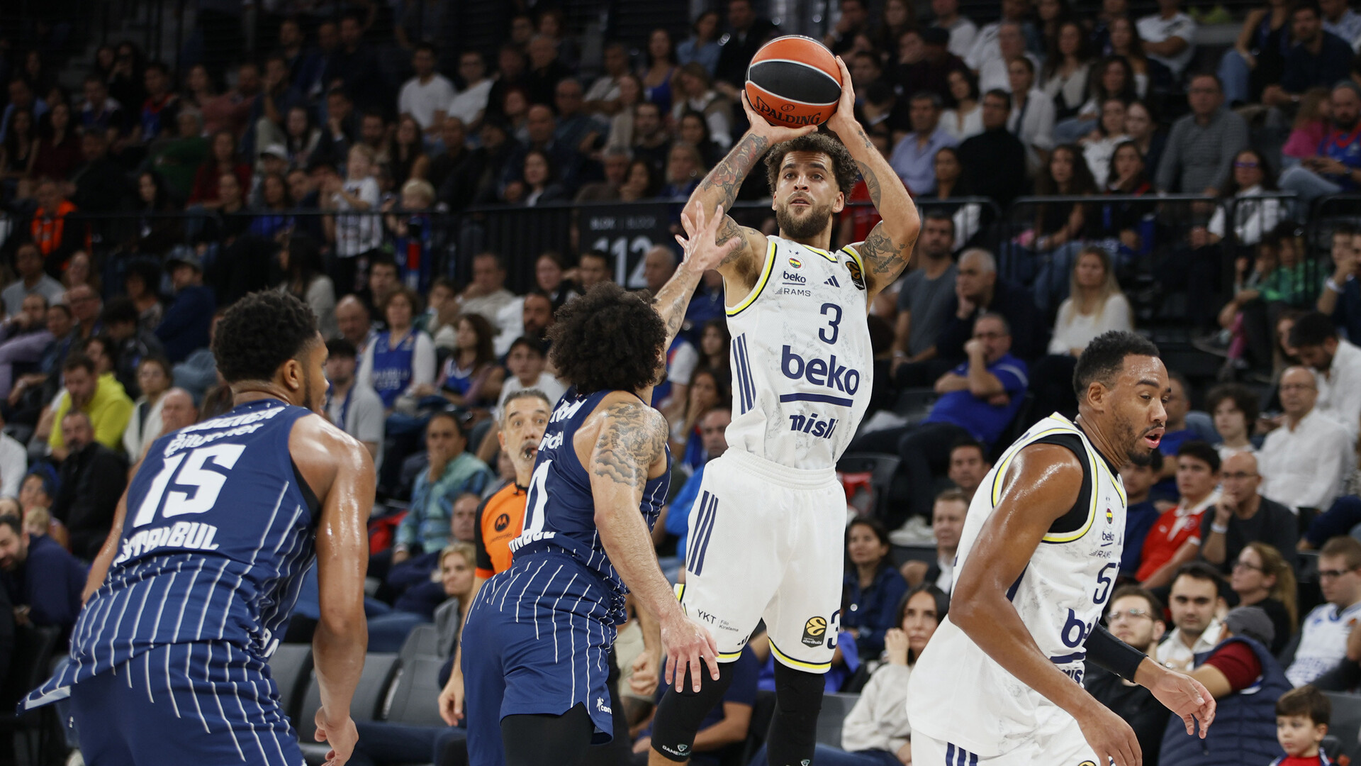 EuroLeague'de Türk Rüzgarı: Fenerbahçe Beko ve Anadolu Efes Sahne Alıyor!