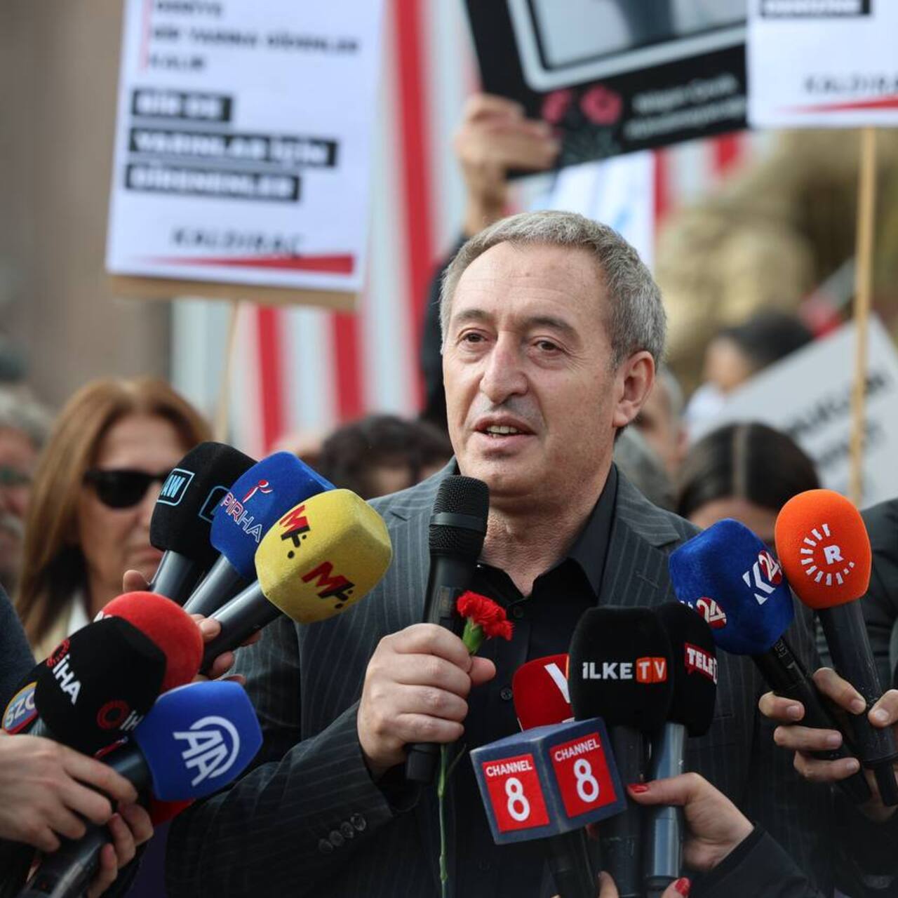"Kendi hikayemizi yazma zamanı"
