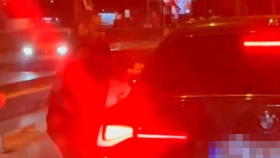 İki maganda ve iki saldırıya uğrayan kadın!