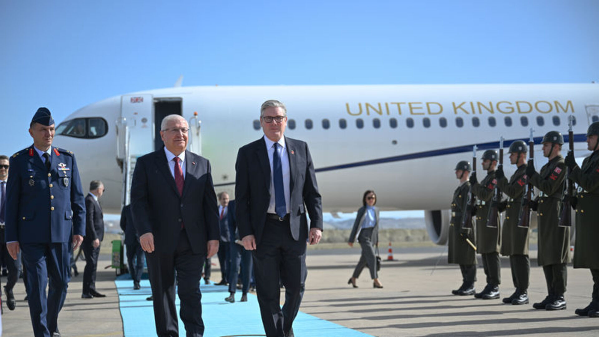 Birleşik Krallık'ın Yeni Lideri Ankara'da: Starmer'dan Kritik Ziyaret!