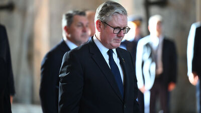 İngiltere Başbakanı Anıtkabir'i ziyaret etti