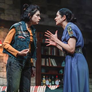 'Timsah Ateşi' 100’üncü kez sahnedeydi