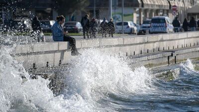 İzmir'de vapur seferleri iptal